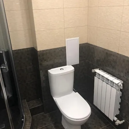 Gil Apartments, 38 Prospect Svobody דירה אוזהורוד